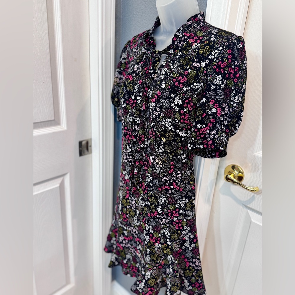 Work dress - Picture 3 of 6